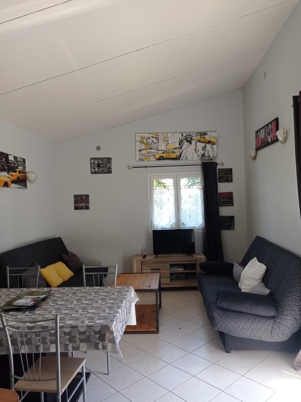 Maisonnette plein pied - 2km de la mer House in Normandy