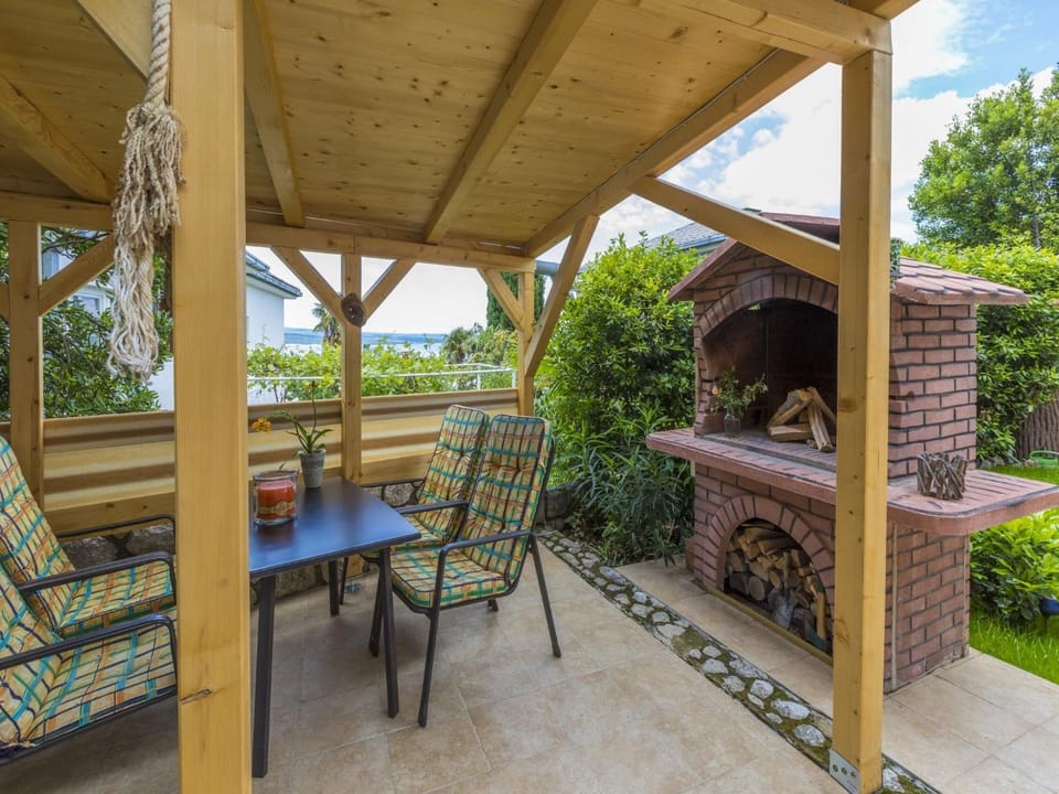 BBQ facilities, Balcony/Terrace