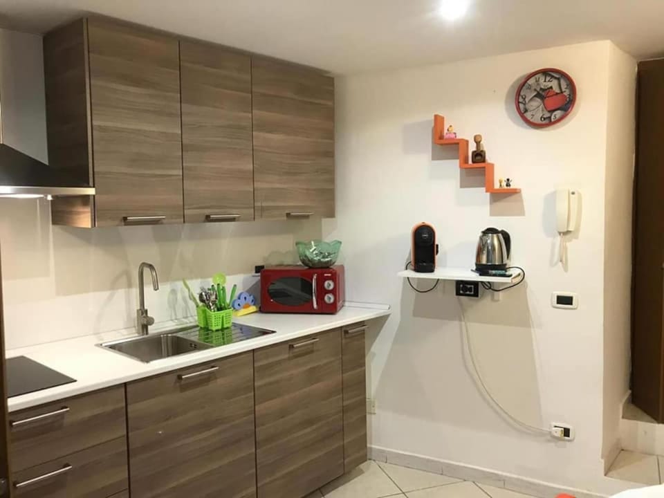 Coffee/tea facilities, Kitchen or kitchenette