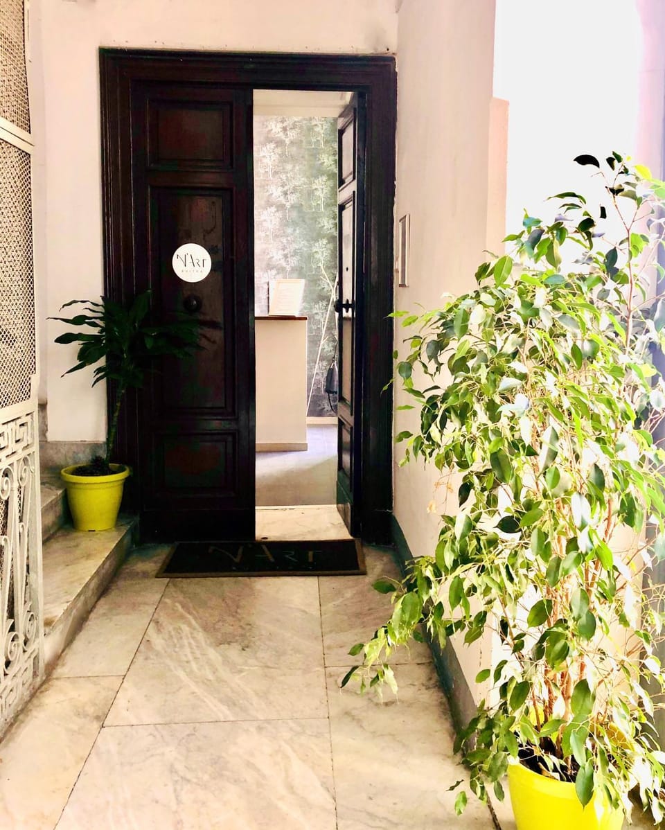 Facade/entrance, Internal: Not applicable to any particular room