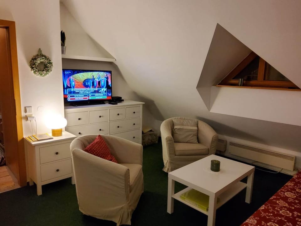 Apartmán s balkonem u sjezdovek Apartment in Lower Silesian Voivodeship