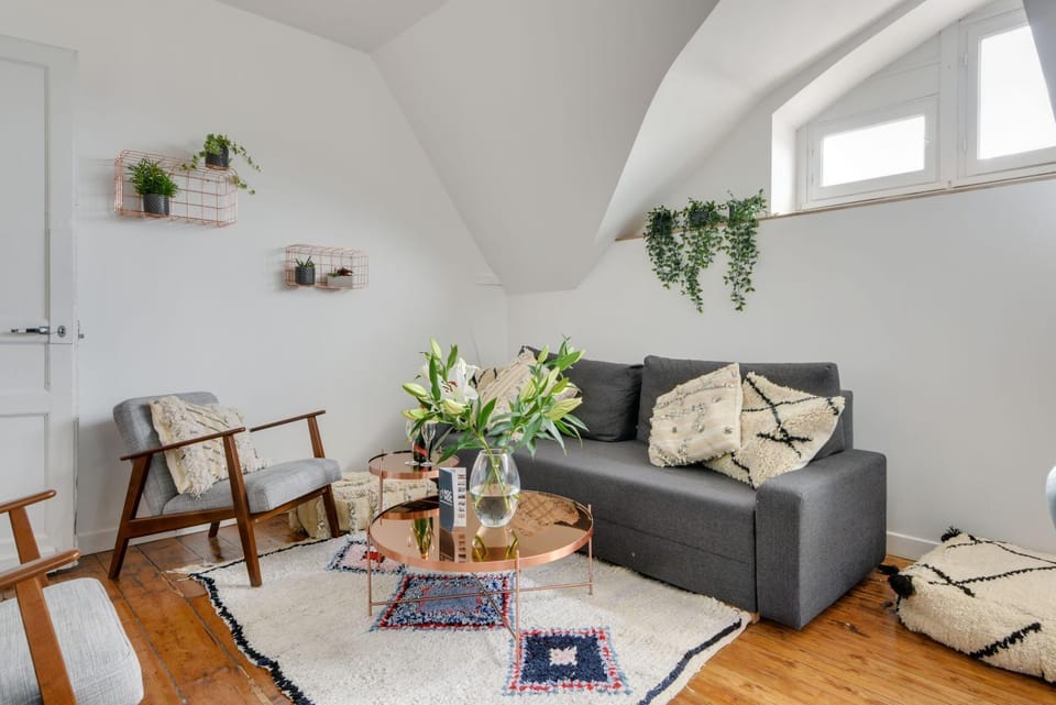 Living room, Seating area