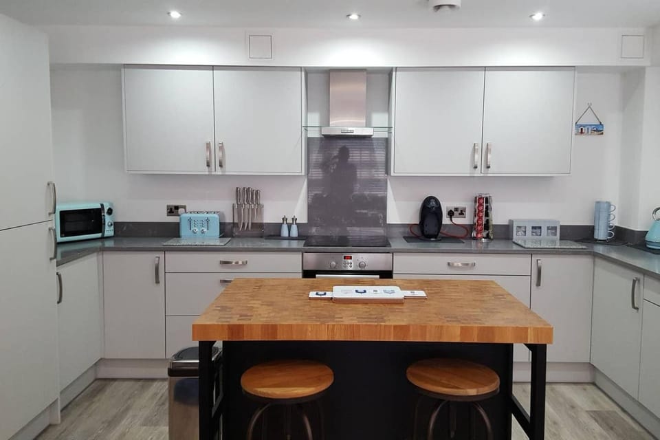 Margate Mews 150m From Sea Front and half a mile from Dreamland Apartment in Margate