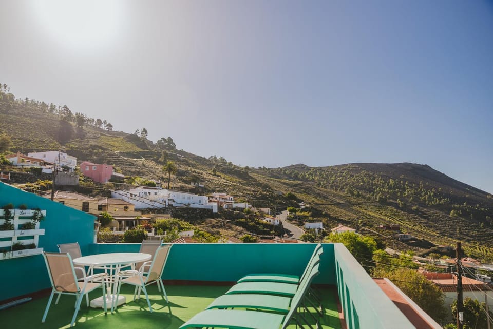 Balcony/Terrace, Mountain view, Sea view