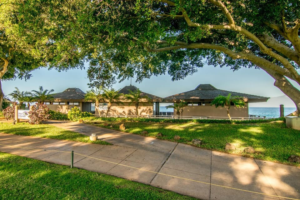 Property building, Sea view