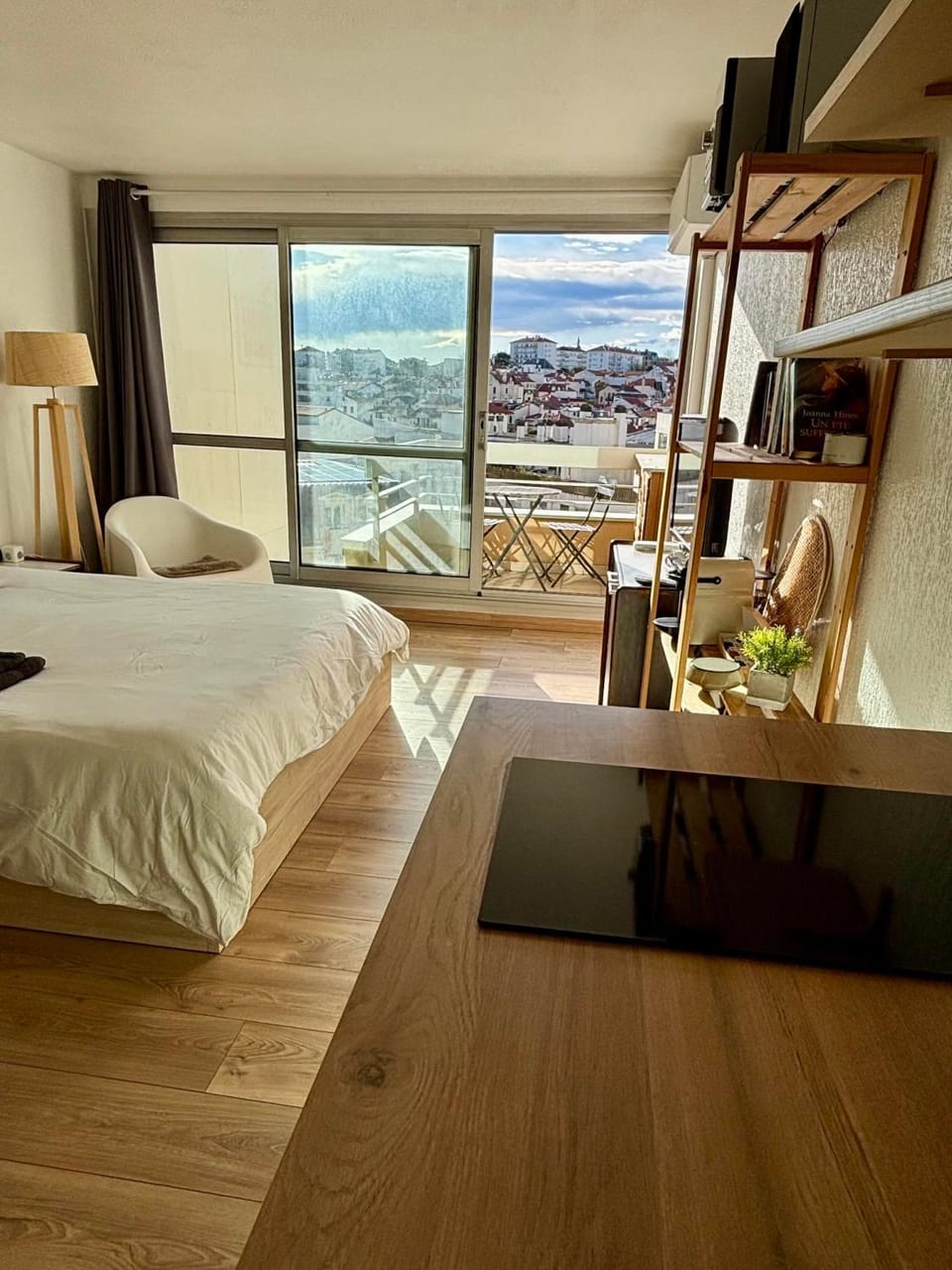 Studio et piscine sur la grande plage Apartment in Biarritz