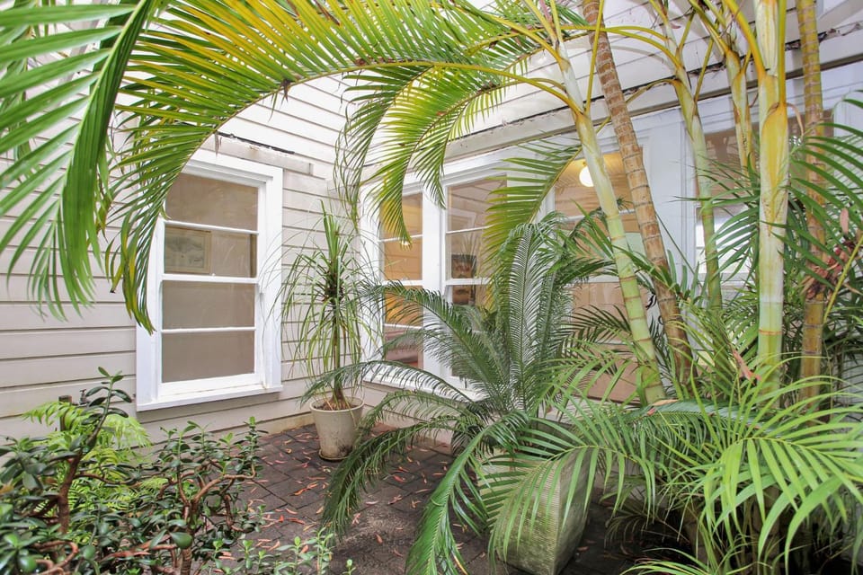 Beach Shack House in Hawks Nest