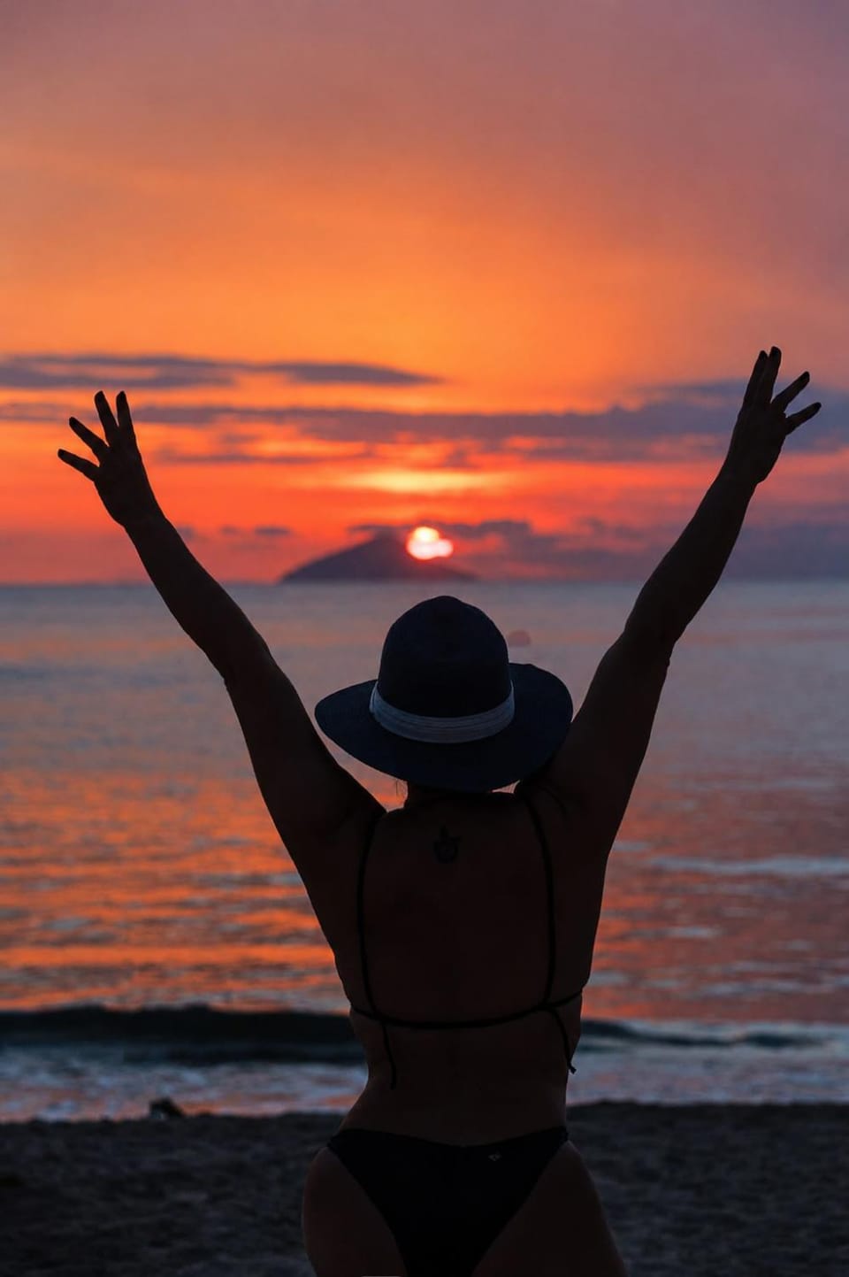 People, Natural landscape, Beach, Sea view