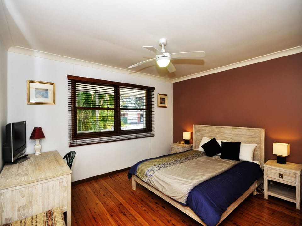 Brilliant Location House in Hawks Nest