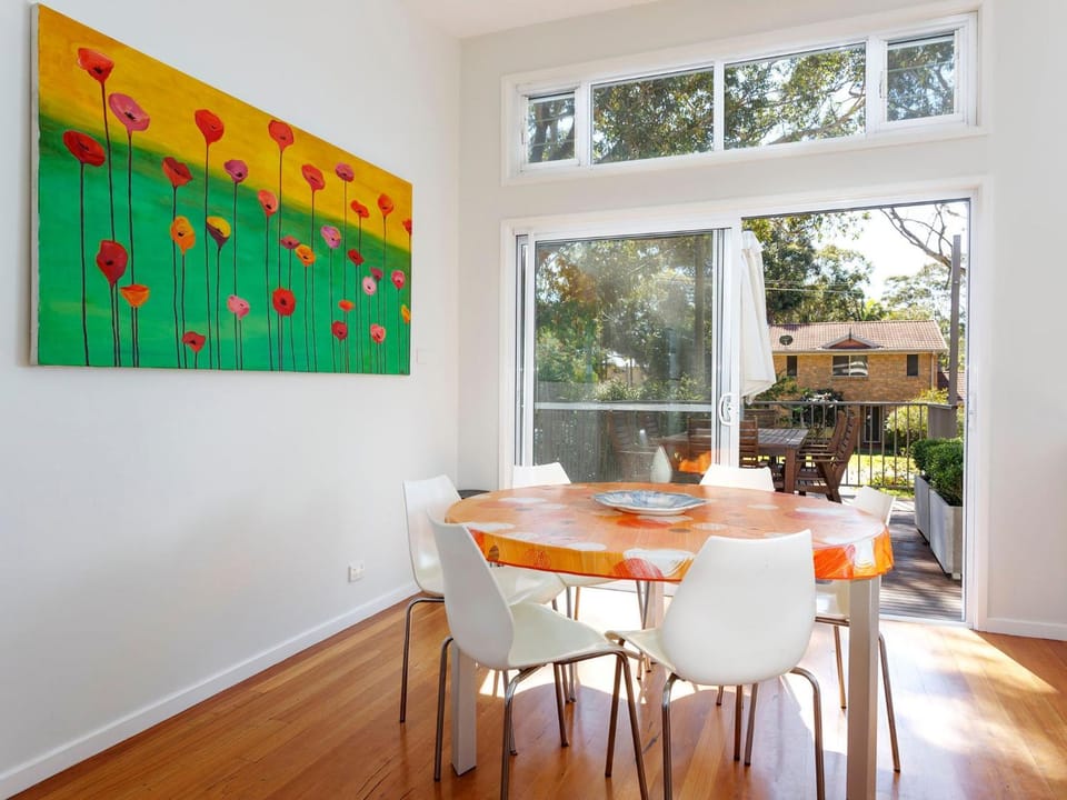 Gumbeachy Pet Friendly Free WiFi House in Hawks Nest