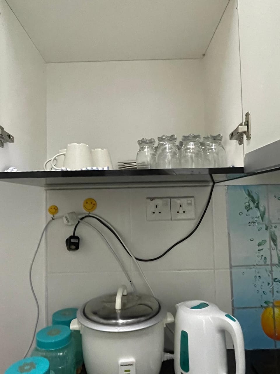 Coffee/tea facilities, Communal kitchen
