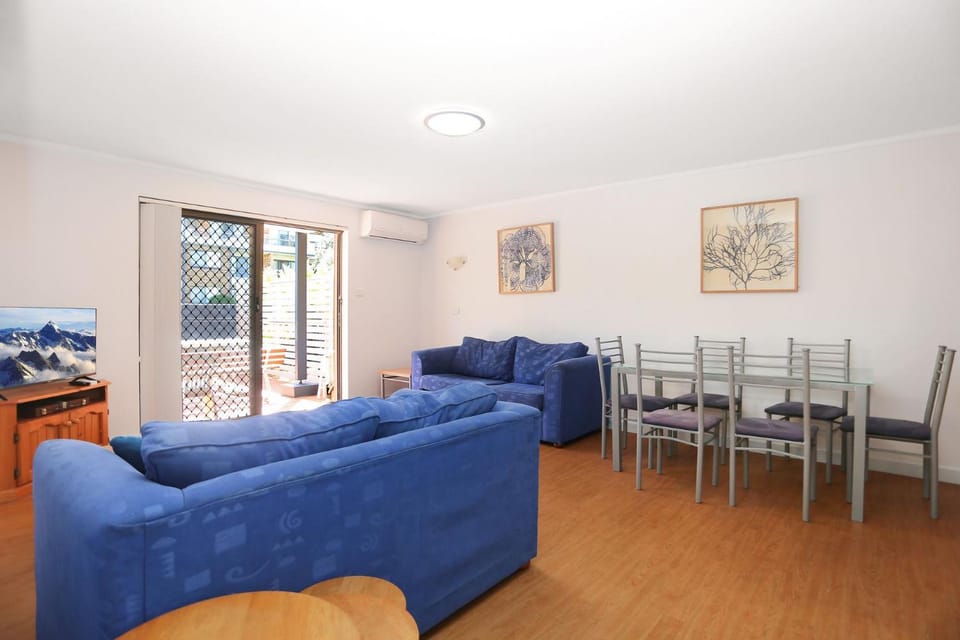 Providence Apartment 1 House in Hawks Nest