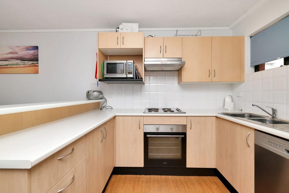 Providence 1 - Beachside Ground Floor Apartment House in Hawks Nest