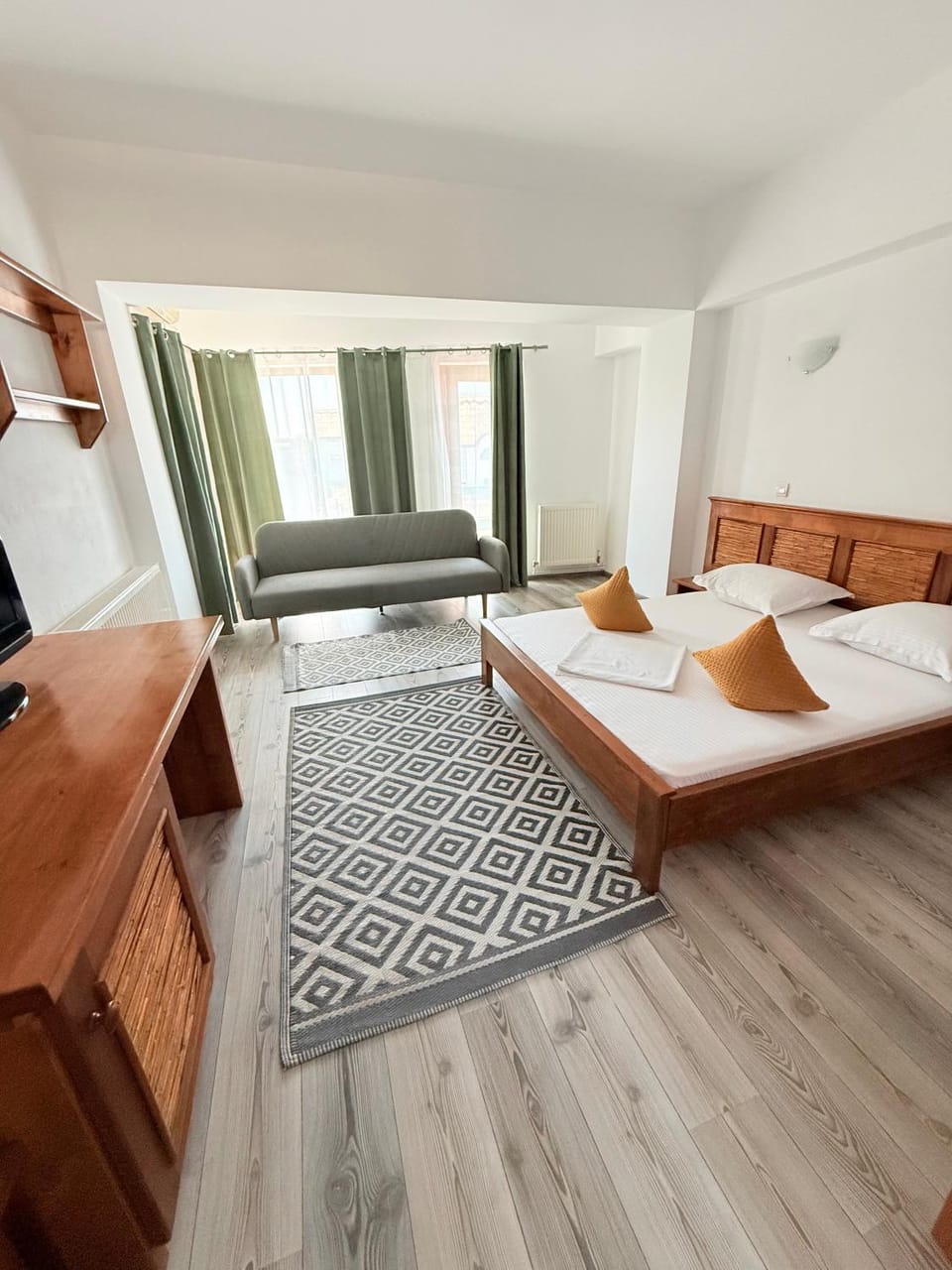 Pensiunea Beluga Bed and Breakfast in Romania