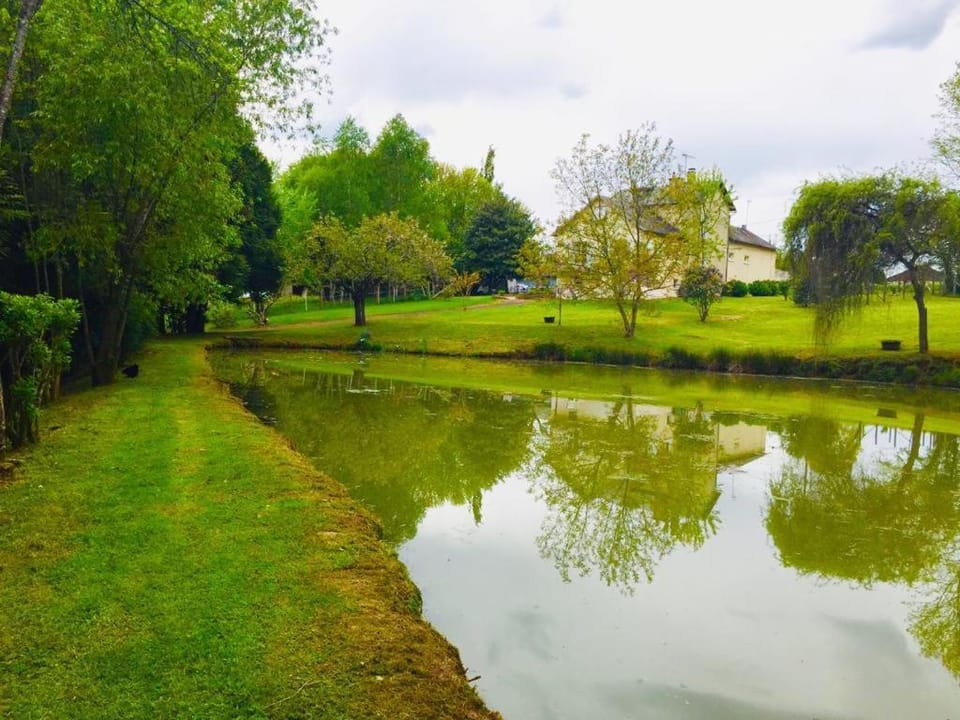 La maison d'Hera Bed and Breakfast in Nouvelle-Aquitaine