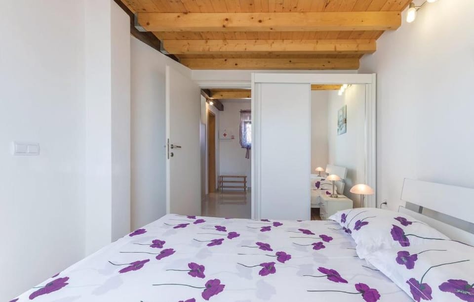 Apartmani Lisičak A4 Apartment in Peroj