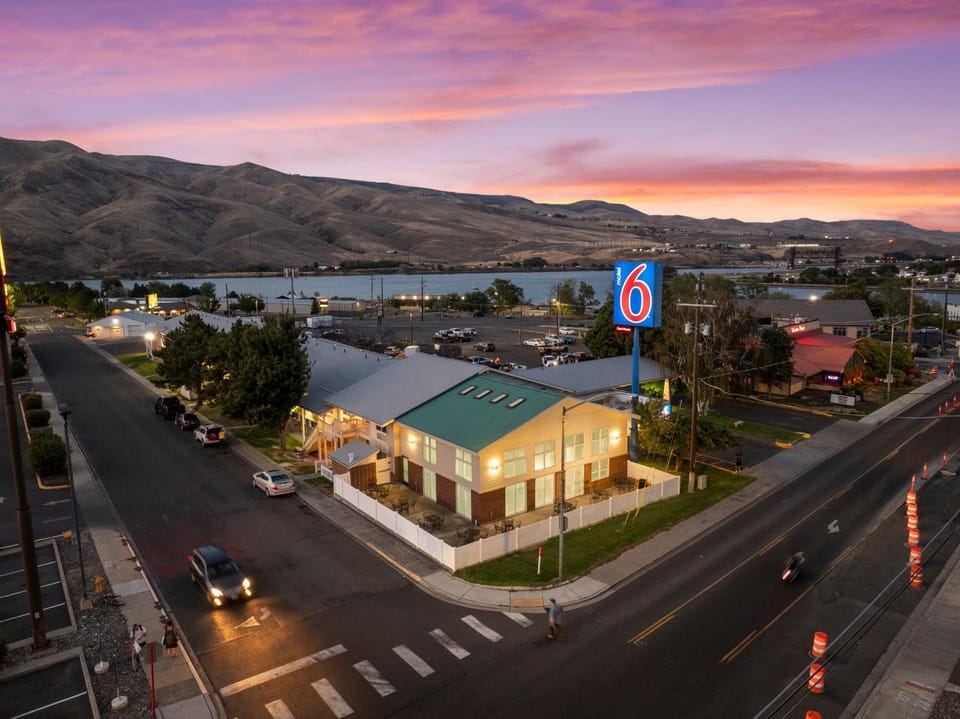 Property building, Property logo or sign, Logo/Certificate/Sign