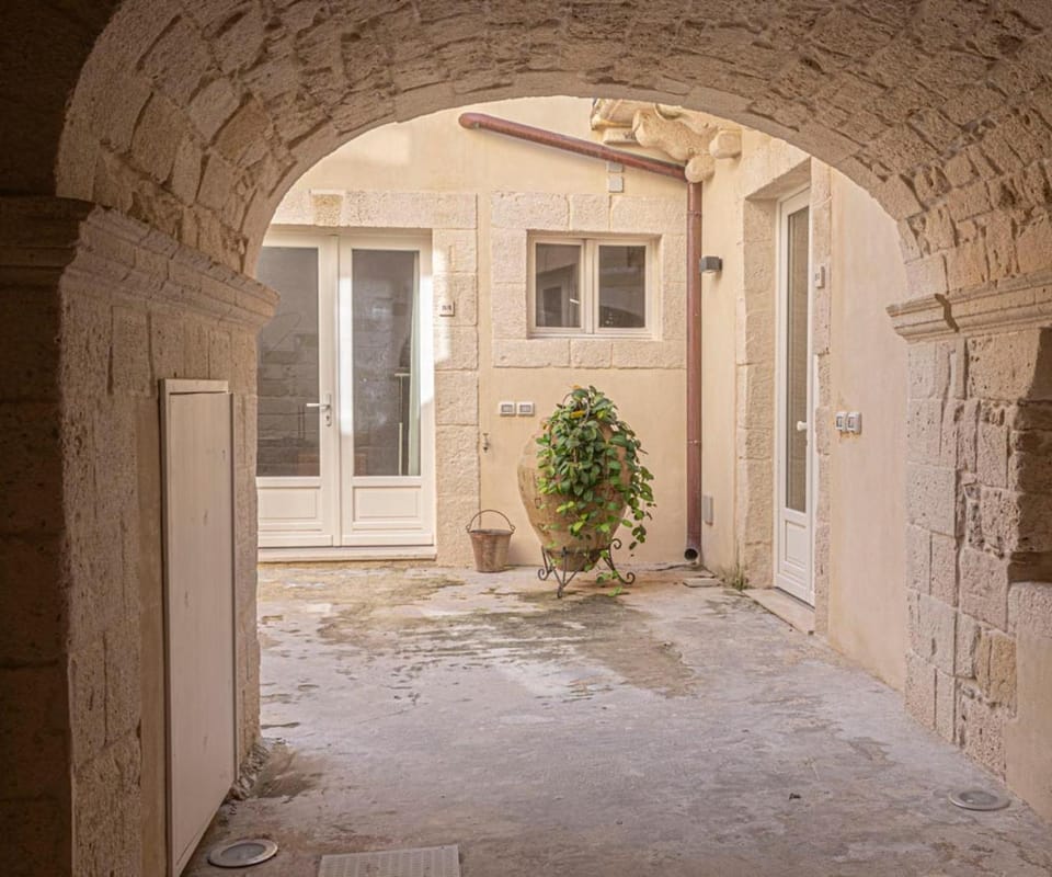 Inner courtyard view