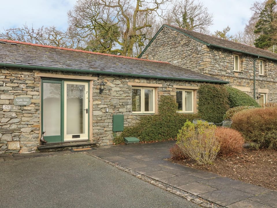 Apple Tree Cottage House in England