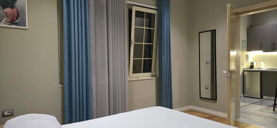 Girasole Home Apartment in Tirana