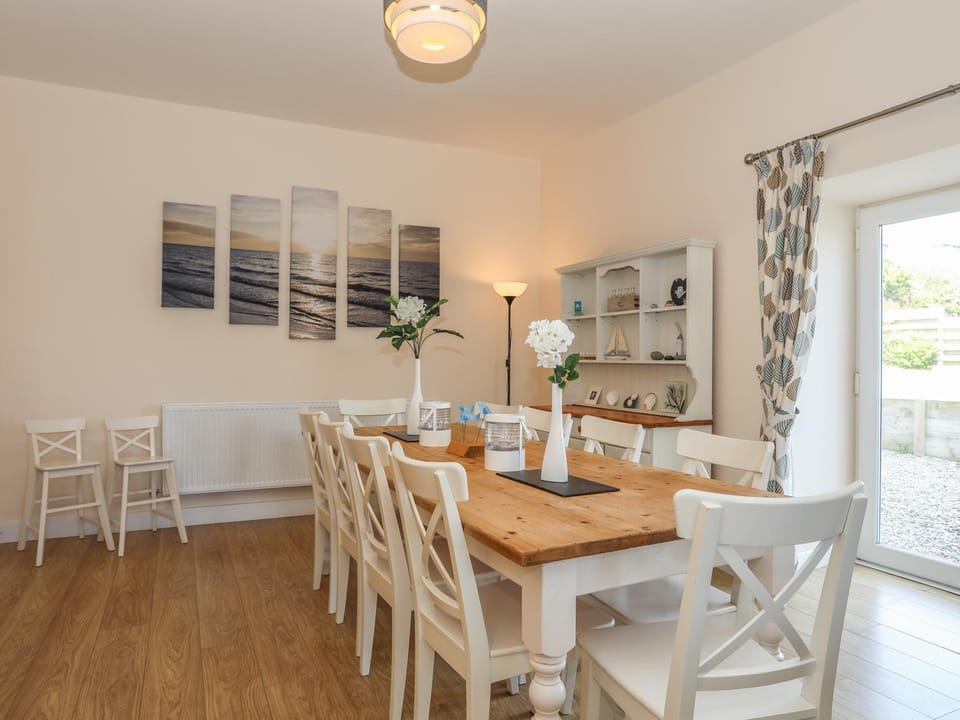 Bryn Dale House in Trearddur Bay