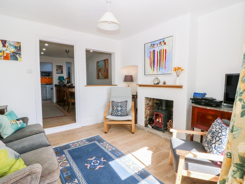 Kits Cottage House in Hythe