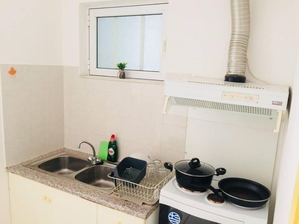 Kitchen or kitchenette, Area and facilities