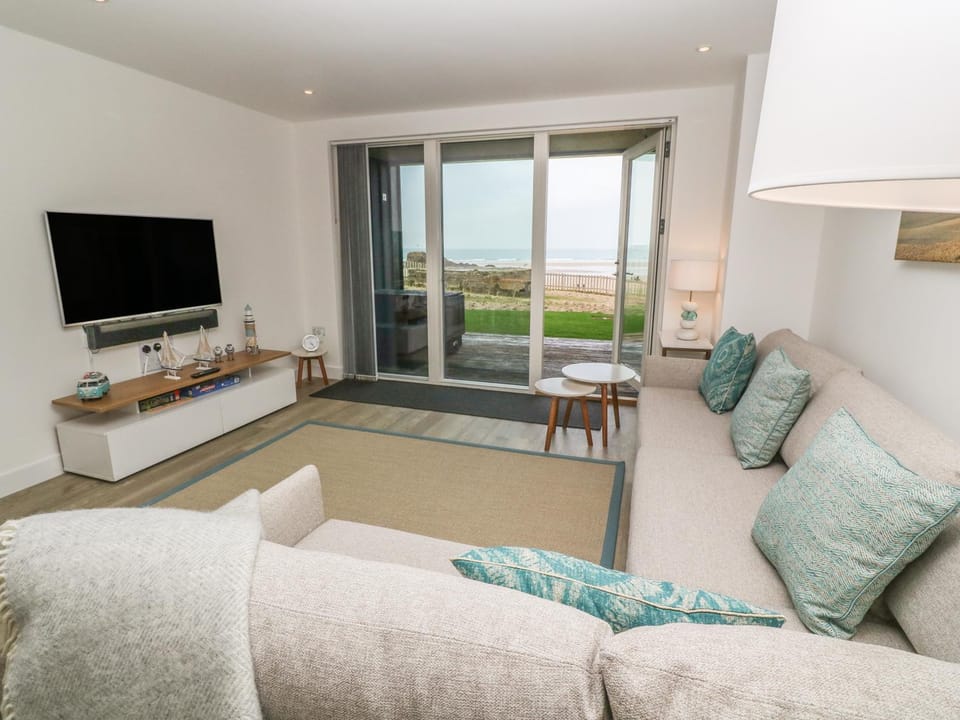 Chapel Rock View, The Dunes Apartment in Perranporth