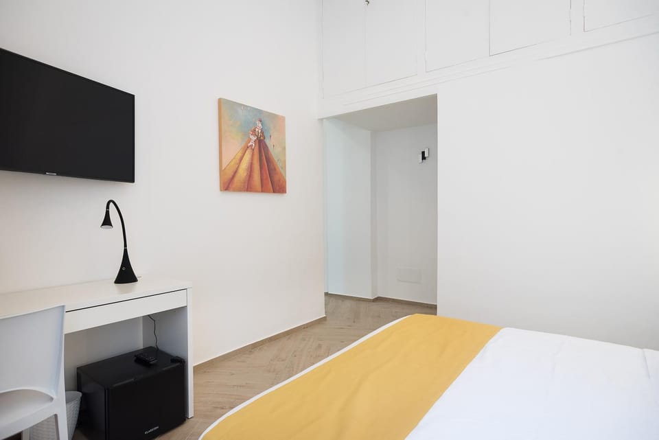Cameo B&B Bed and Breakfast in Naples