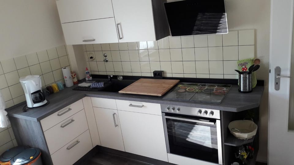 Coffee/tea facilities, Kitchen or kitchenette