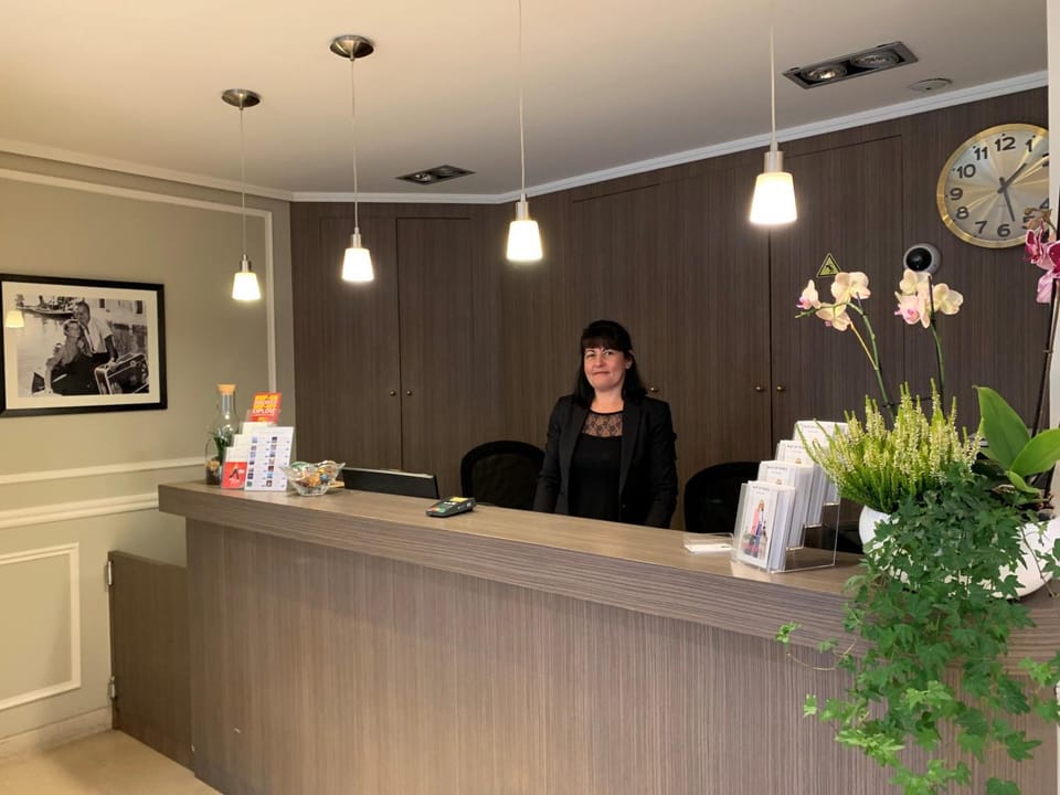 Staff, Lobby or reception