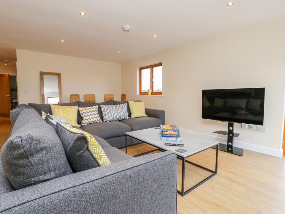 Oak Lodge House in England