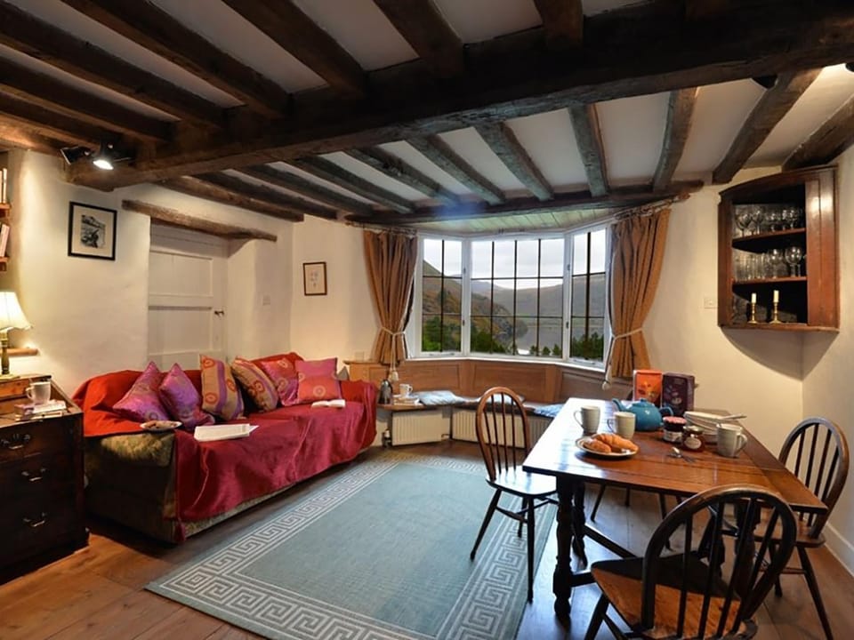 Pantlleni House in Wales