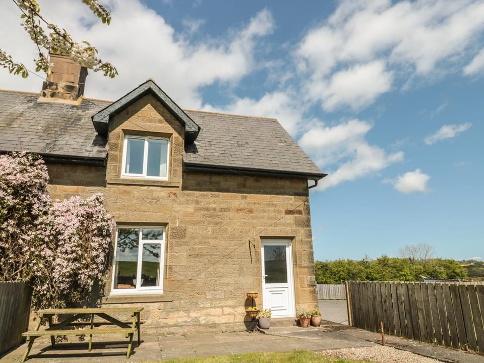 Appletree House in England