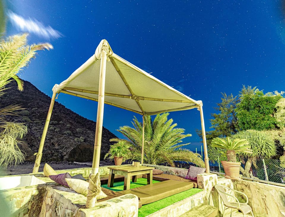 Patio, Garden, Garden view, Mountain view, Sea view, Internal: Not applicable to any particular room