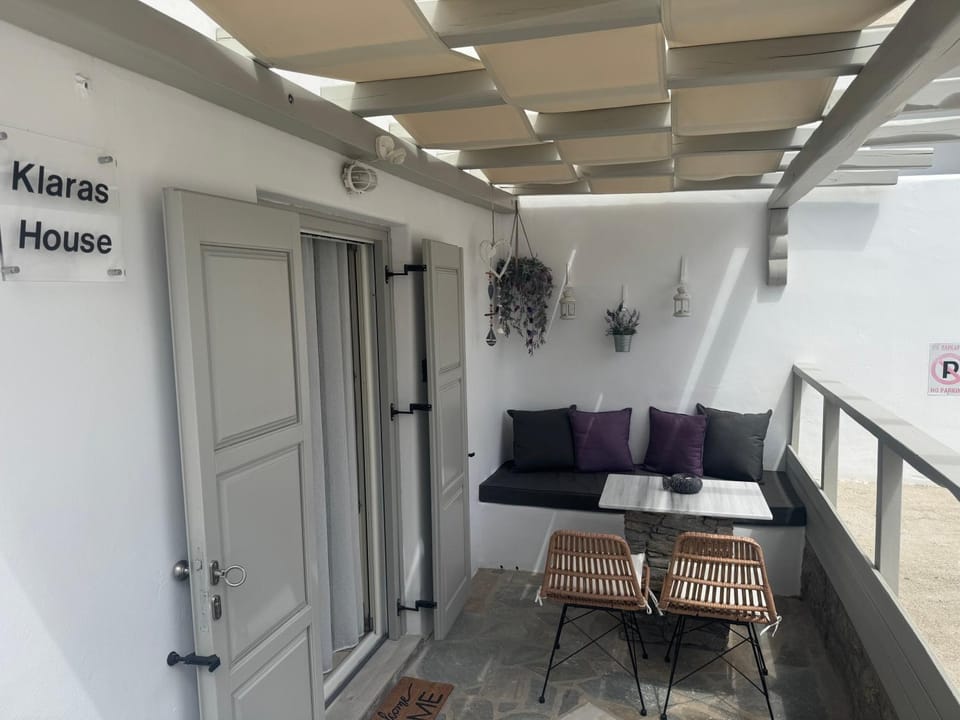 Klaras House Apartment in Mykonos, Mikonos 846 00, Greece