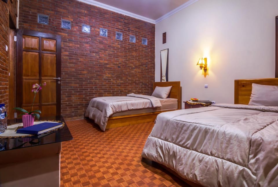 Maher House Borobudur Vacation rental in Indonesia