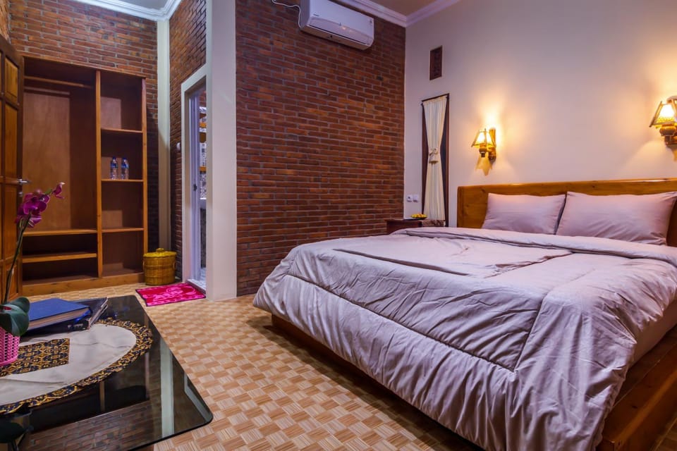 Maher House Borobudur Vacation rental in Indonesia