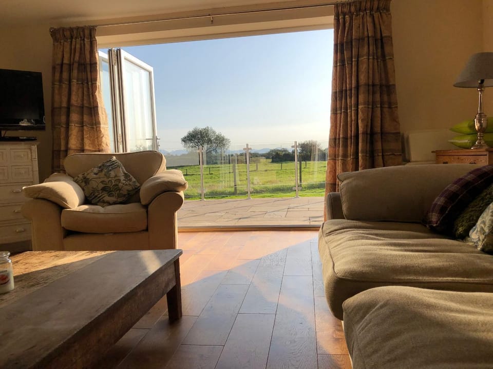 Rhos Y Foel Cottage House in Wales