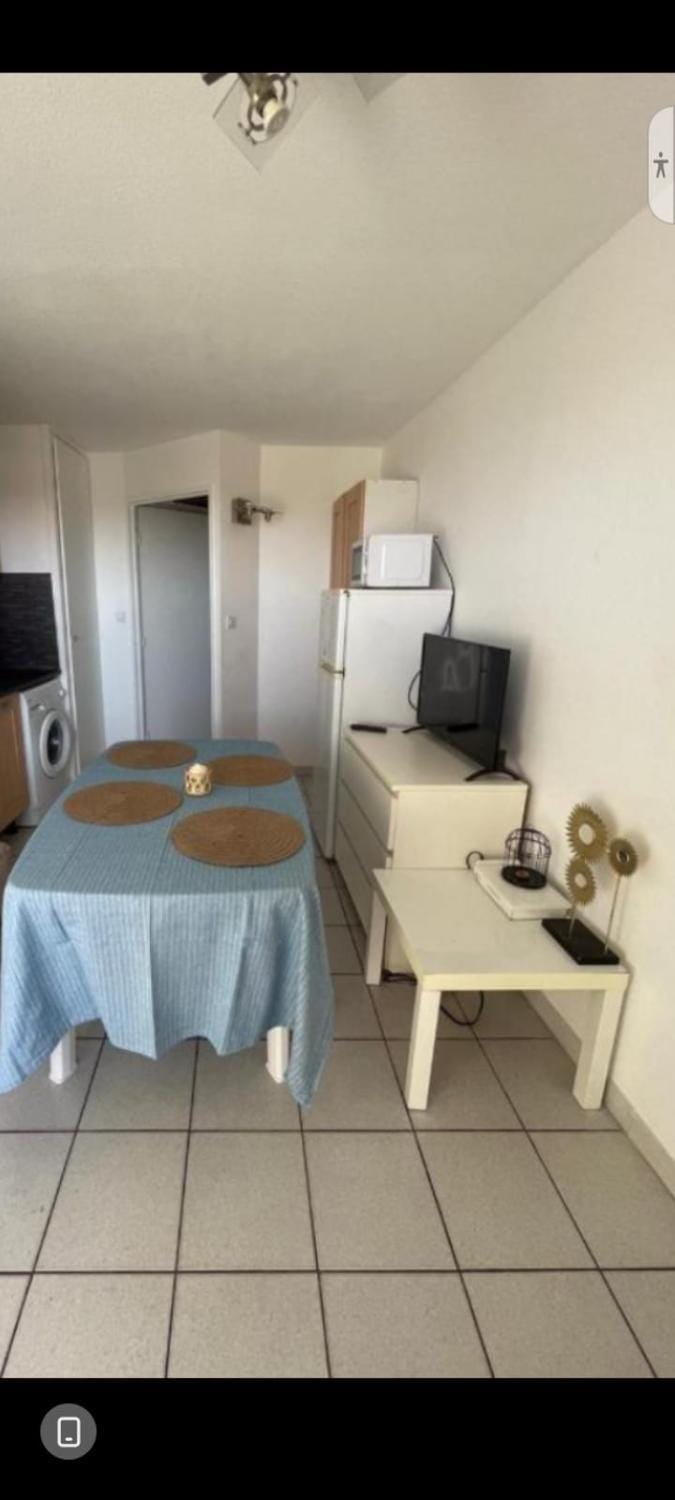 TV and multimedia, Kitchen or kitchenette, Seating area, Dining area, minibar