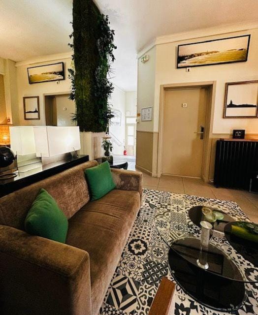 Hotel Ajoncs d'Or Hotel in St-Malo