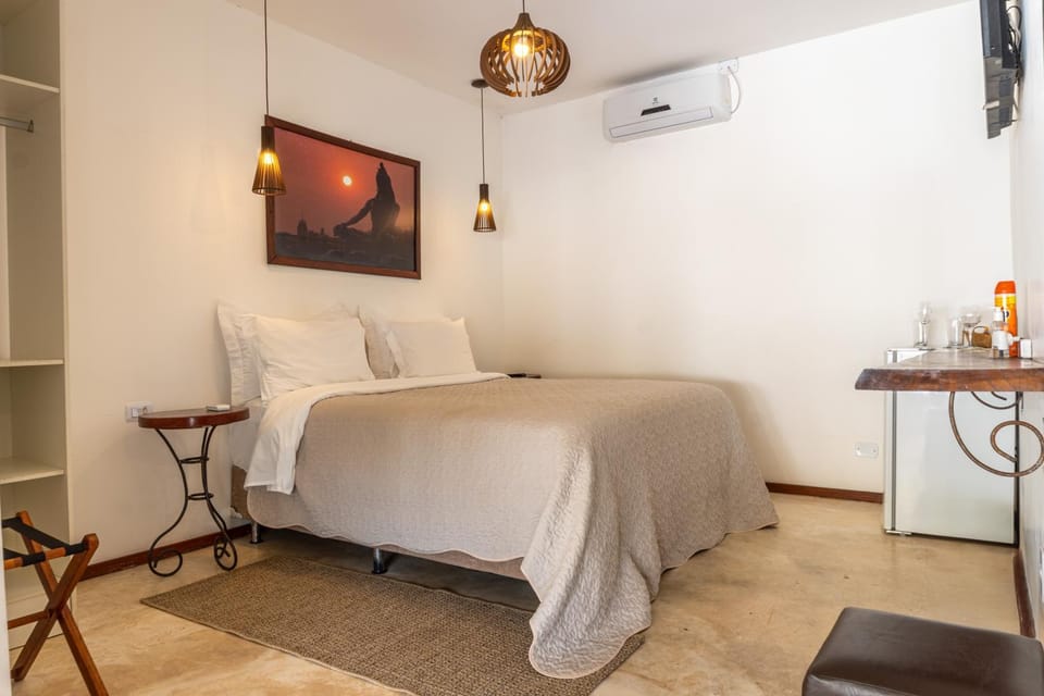 Patio, Garden view, Pool view, minibar, air conditioner