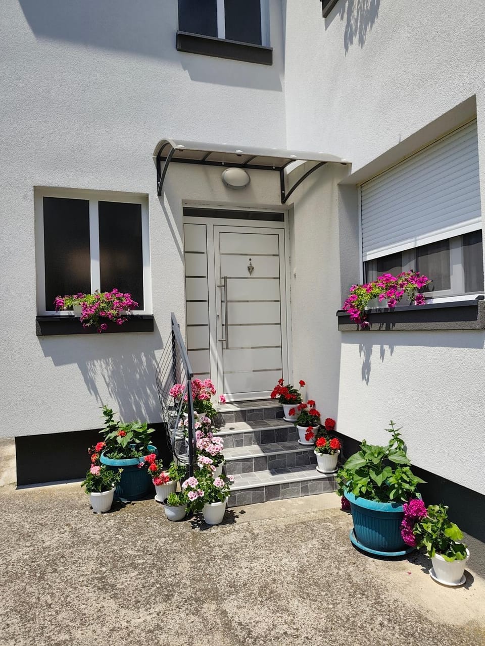 Kuća JEKA Bed and Breakfast in Serbia