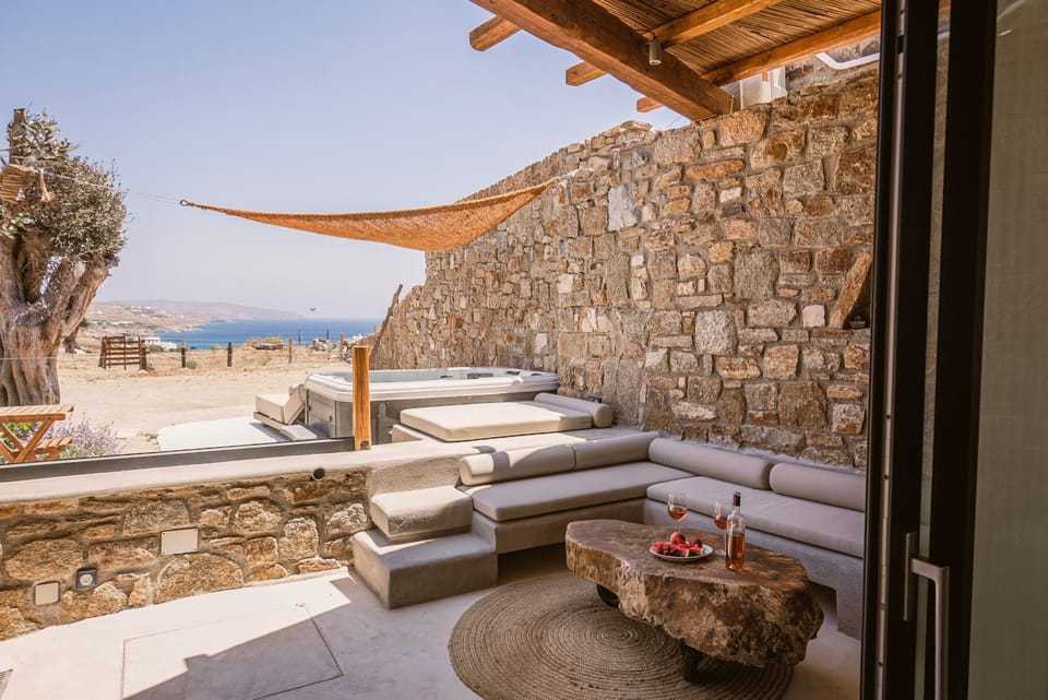 M-Vibes Mykonos Suites Apartment hotel in Mykonos, Mikonos 846 00, Greece