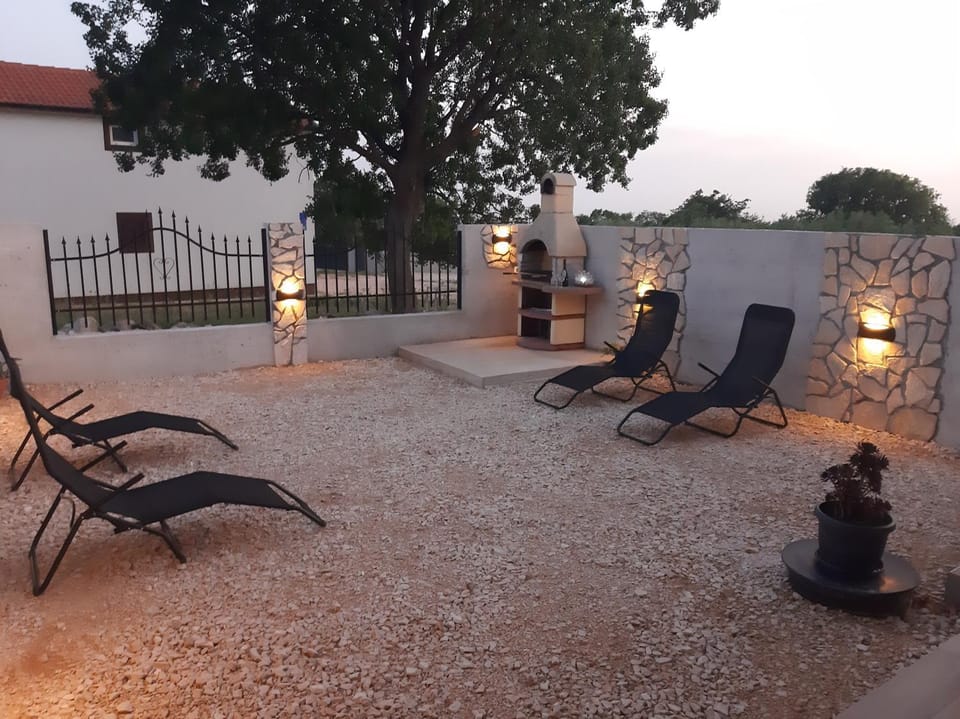 Nino Apartment in Zadar County