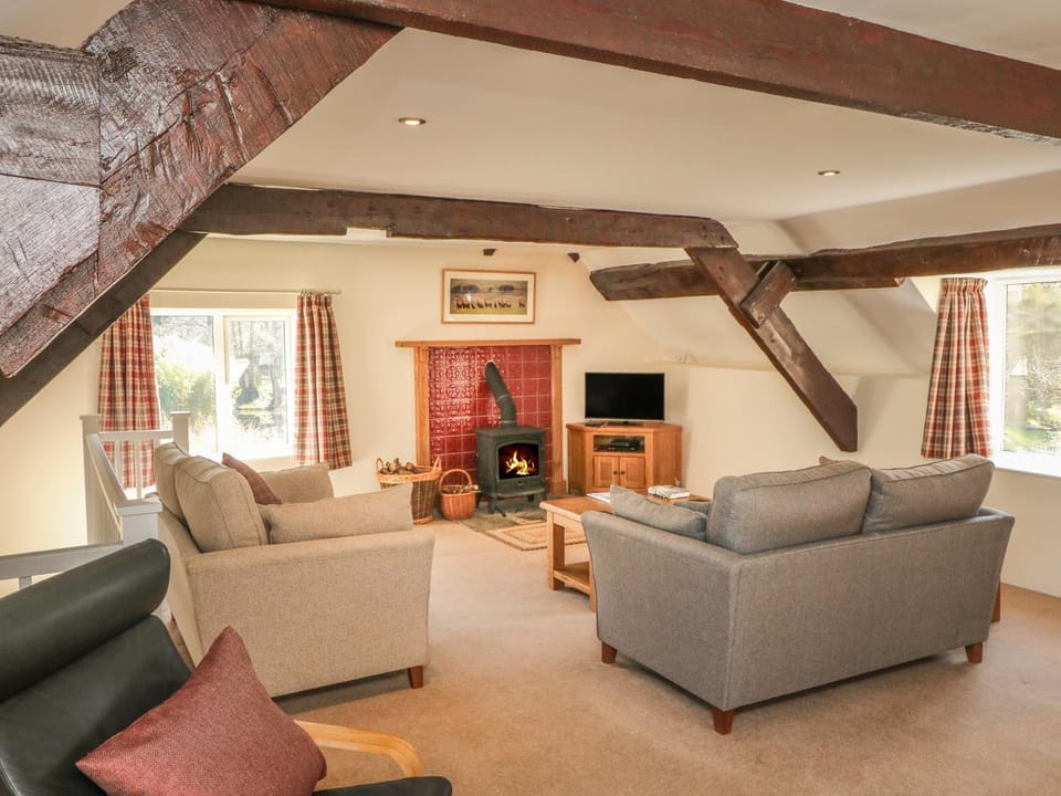 Upper Barn Cottage House in West Somerset District