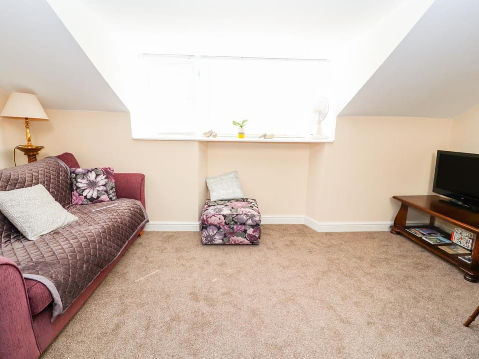 Tram View Apartment in Llandudno