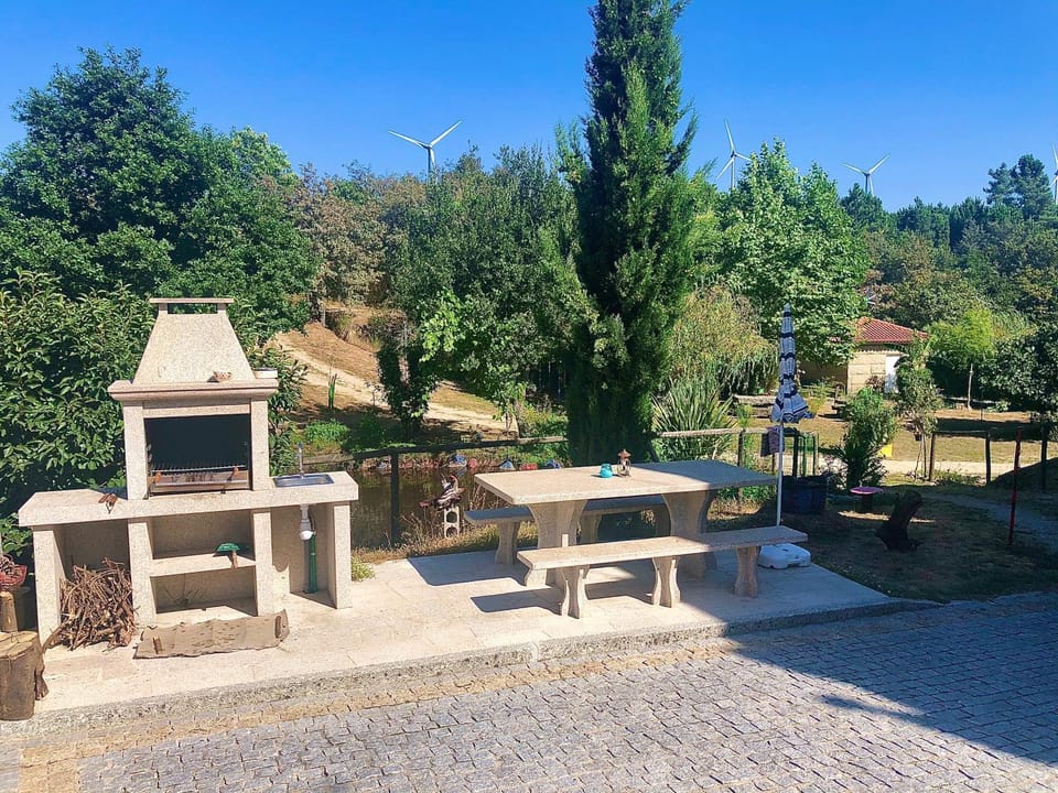 Patio, Natural landscape, BBQ facilities, BBQ facilities, Balcony/Terrace, Mountain view