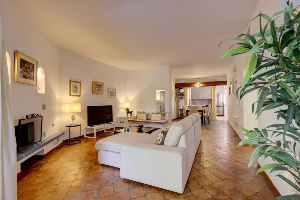 Puerto Banus 2 Bedrooms Apartment P2 Apartment in Marbella