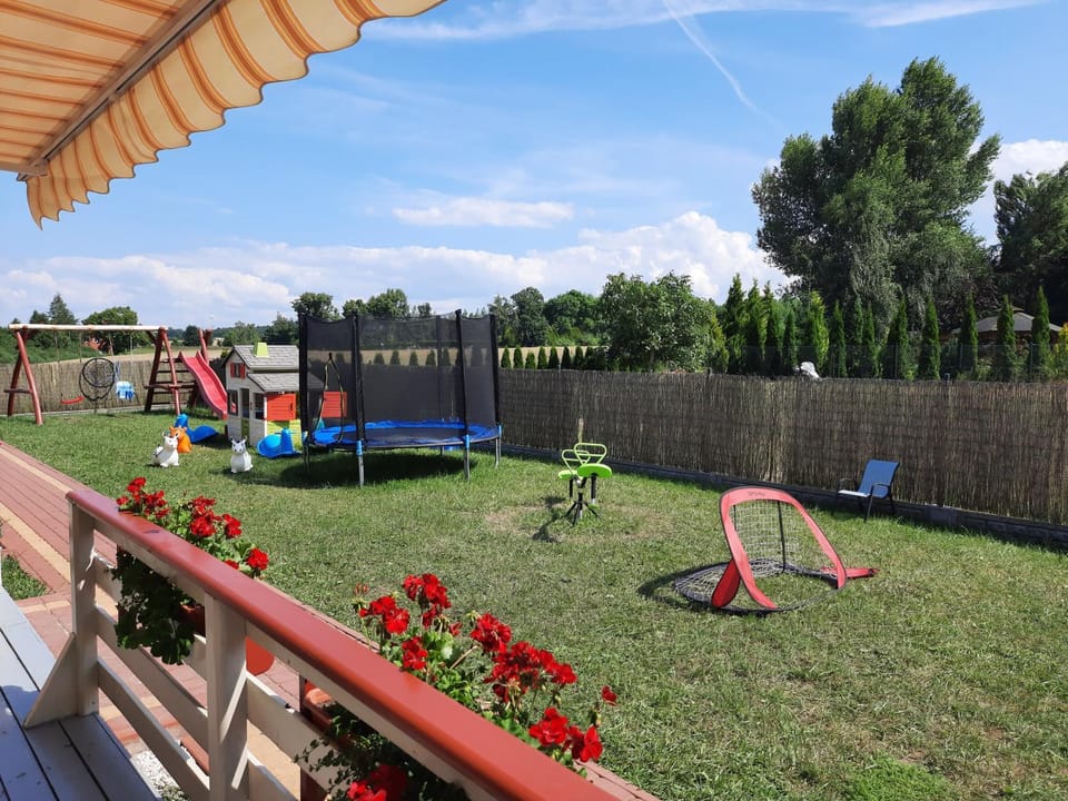 Hals domki letniskowe Nature lodge in West Pomeranian Voivodeship, Poland